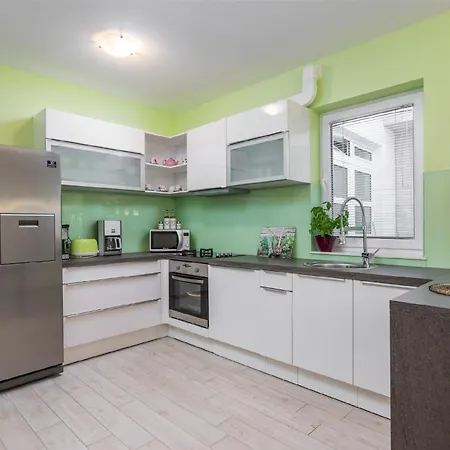 Apartamento Ferienwohnung Mit Privat Pool Und Dachterrasse Mit Whirlpool Und Meerblick Makarska