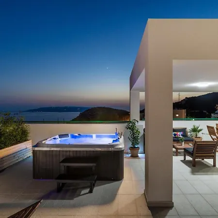 Apartamento Ferienwohnung Mit Privat Pool Und Dachterrasse Mit Whirlpool Und Meerblick *